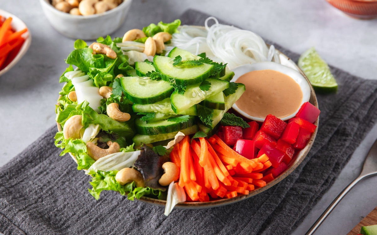 How To Make a Healthy Salad: A Foolproof Guide for Better Bowls