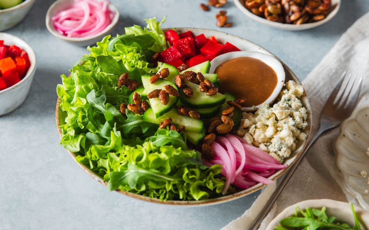 Salad Kits and Bowls: Fresh and Ready-to-Eat